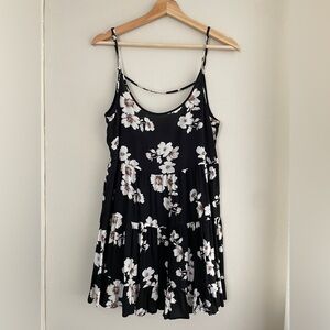 Brandy Melville floral sundress